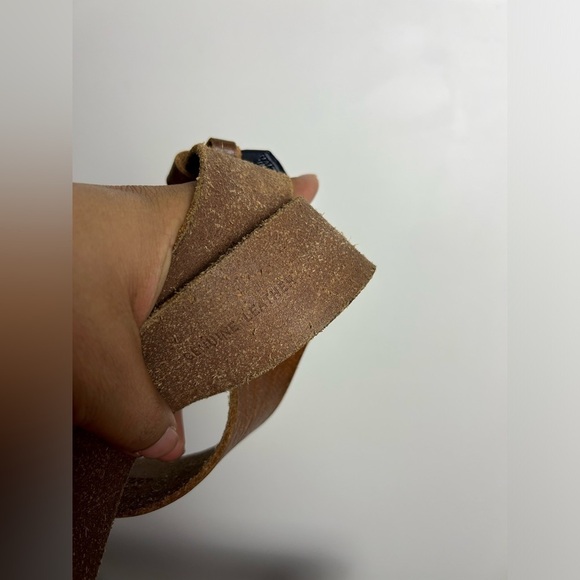 American Living Genuine Brown leather Buckle Belt Size L WOMENS unisex - Picture 9 of 12